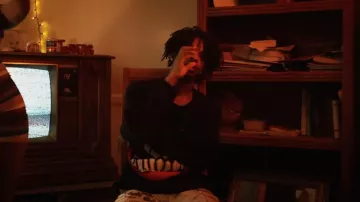 Celine Black Mouth Logo Sweater worn by 21 Savage in YBN Nahmir - Opp Stoppa (feat. 21 Savage) [Official Music Video]