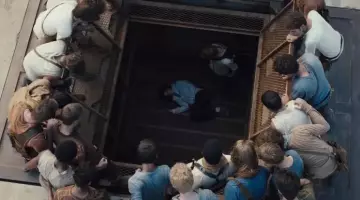 Shoes Palladium of Teresa (Kaya Scodelario) in The Maze
