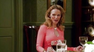 El vestido de Harmony (Lauren Bowles) en Scandal S4E18