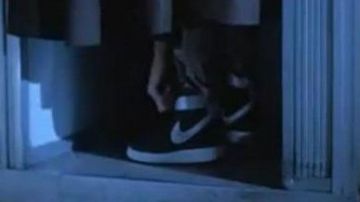 Les chaussures Nike Vandals noires de Kyle Reese dans Terminator