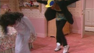 Shoes Nike Air Jordan Retro V William (Will Smith) in The Prince of Bel-Air S01E01