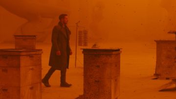The black boots of agent K (Ryan Gosling) in Blade Runner 2049