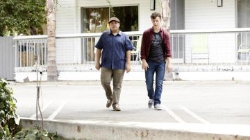 The Vans shoes grey and white in Modern Family