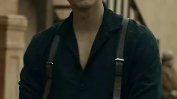 Billy the Kid S03 Tom Blyth Camisa negra usada por William H. Bonney (Tom Blyth) en Billy the Kid (S02)
