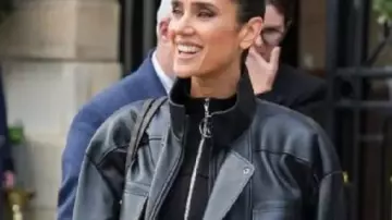 PFW 2025 Leather Jacket worn by Jennifer Connelly in Jennifer Connelly in Paris (IG : crazyalyy_)#jenniferconnelly #pfw #fashionweek #parisfashionweek