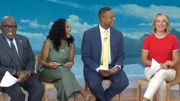 UNO De 50 Bead Necklace worn by Sheinelle Jones as seen in Today on September 30, 2025