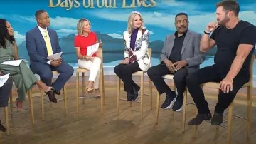 Alice + Olivia Breann Printed Linen-Blend Blazer worn by Deidre Hall as seen in Today on September 30, 2025