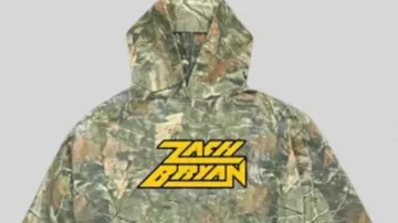 Sudadera con capucha de camuflaje de Zach Bryan en el concierto de Zach Bryan esta noche ???? #zachbryan #concertoutfit #country #preppy #summer