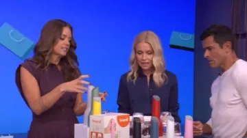 Anthropologie Chemise rayée Parachute Jumpsuit portée par Monica Mangini comme on le voit dans LIVE with Kelly and Mark le 25 septembre 2025