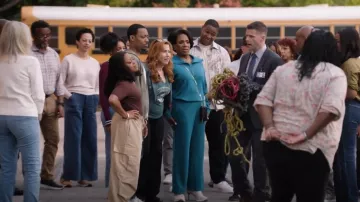 Sneex Beige Sneaker Pumps. worn by Barbara Howard (Sheryl Lee Ralph) as seen in Abbott Elementary (S05E01)