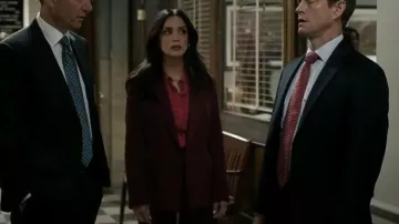 Theory Classic Fitted Shirt worn by Samantha Maroun (Odelya Halevi) as seen in Law & Order (S25E01)