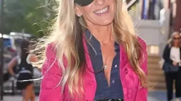 Sarah Jessica Parker Pink Coat worn by (Sarah Jessica Parker) in CBS Mornings (S05)