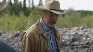 L.L. Bean Cotton Canvas Twill Field Jacket. Flannel Lining worn by Jack Bartlett (Shaun Johnston) as seen in Heartland (S18E09)