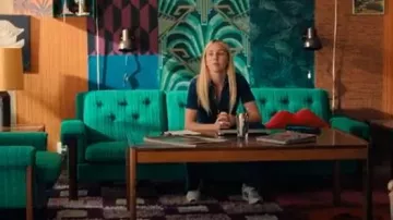 Zapatillas ASICS Gel-1130 usadas por Amanda (Carla Sehn) como se ve en Diary of a Ditched Girl (S01E04)
