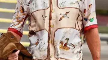 Shirt of Travis Kelce in Travis Hunter Arrives in JACKSONVILLE!! (Meets Staff + Facility Tour)