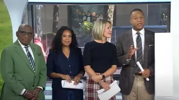 Zara Blazer with Rolled-Up Sleeves worn by Sheinelle Jones as seen in Today on  October 3, 2025