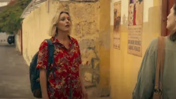 Superdry Resort Shirt worn by Bert (Suranne Jones) as seen in Frauds (S01E01)