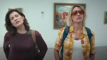 Superdry Short Sleeve Hawaiian Shirt worn by Bert (Suranne Jones) as seen in Frauds (S01E02)