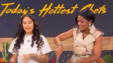 H&M Metal-Disc Pendant Earrings worn by Tamron Hall as seen in Tamron Hall Show on October 6, 2025