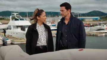 Club Monaco Silk Front Placket Shirt worn by Sarah Truong (Mayko Nguyen) as seen in Hudson & Rex (S08E03)