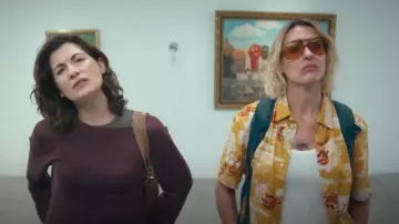 Free People Roma Suede Tote Bag worn by Sam (Jodie Whittaker) as seen in Frauds (S01E02)