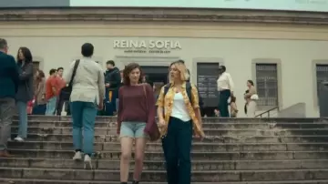 Joe's Jeans Women's The Alex High Rise Fitted Denim Short worn by Sam (Jodie Whittaker) as seen in Frauds (S01E02)