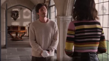 Rails Carrick sweater Oatmeal Heather worn by Jay Pflug (Logan Lerman) as seen in Only Murders in the Building (S05E07)