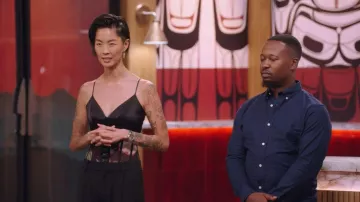 Pantalon bustier imprimé Monse porté par Kristen Kish comme on le voit dans Top Chef (S22E03)