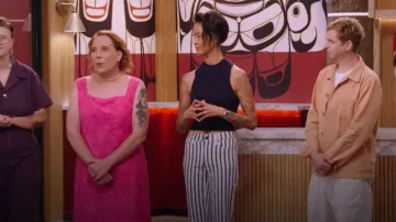 Alice + Olivia Keira Jeans de corte bota elástico a rayas de tiro medio usados por Kristen Kish como se ve en Top Chef (S22E04)