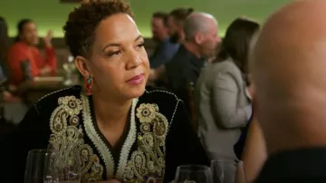 Fuqimanman2020 Pendientes de langosta Pendientes colgantes de animales coloridos usados por Nina Compton como se ve en Top Chef (S22E08)