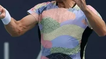Camiseta usada por Aleksandar Vukic en el torneo de tenis Mubadala Citi DC Open 2025