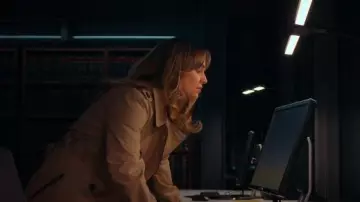 Burberry Cotton Gabardine Trench Coat worn by Sarah Plankmore (Madison Iseman) as seen in The Rainmaker (S01E06)