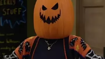 Mimi Gianopulos Wizards Beyond Waverly Place S02 Cardigan de Halloween usado por Giada Russo (Mimi Gianopulos) como se ve en Wizards Beyond Waverly Place