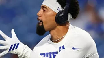 Buffalo Bills Rivalry Sideline Long-Sleeve T-Shirt in First look: Here is the new Buffalo Bills Nike Rivalries uniform