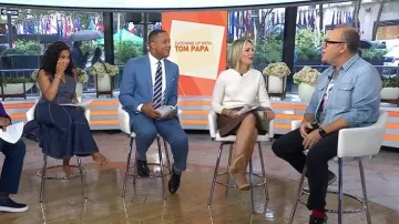 Jupe en similicuir Talbots portée par Dylan Dreyer comme on le voit dans Today le 8 octobre 2025