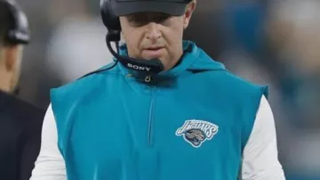 Jacksonville Jaguars Sleeveless Hoodie worn by Liam Coen in Liam Coen Previews Week 6 Matchup Against Seahawks | Jacksonville Jaguars