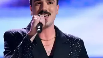 Peyton Kyle The Voice S28 Rhinestone Embellished Blazer of Peyton Kyle in The Voice