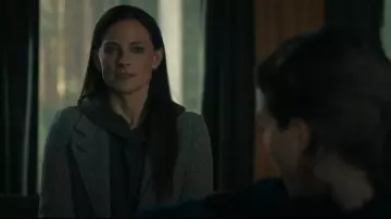 Toile Isabel Marant Ela Herringbone Blazer worn by Bella Harrigan (Lara Pulver) as seen in MobLand (S01E10)