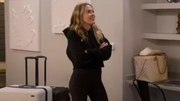 Lululemon Align High-Rise Pant 25" worn by Megan Walerius as seen in Love Is Blind (S09E07)