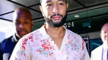 John Legend NYC 2025 Chemise à fleurs