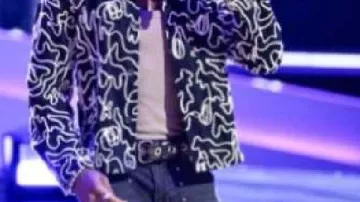 Cotton Shacket porté par Conrad Khalil dans The Voice Saison 28 Épisode 2 Toutes les performances classées