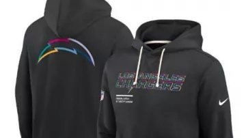 Recreation-Los Angeles Chargers Black 2025 Crucial Catch Sideline Dri-Fit Hoodie