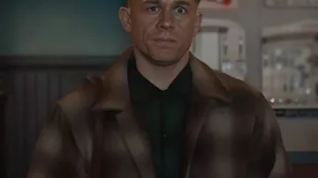 Monster S3 Ed Gein Brown Plaid Jacket of Ed Gein (Charlie Hunnam) in Monster: The Ed Gein Story (S01E08)