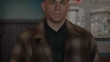 Monster S3 Ed Gein Brown Plaid Jacket of Ed Gein (Charlie Hunnam) in Monster: The Ed Gein Story (S01E08)