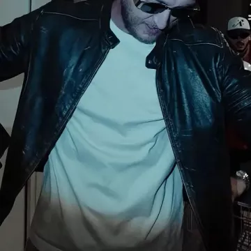 PTSD SPORT 2025 Vald Cafe Racer Blouson en cuir porté par (Vald) à valdsullyvan