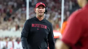 Black Hoodie of Alabama Coach (Kalen DeBoer) in bussinwtb