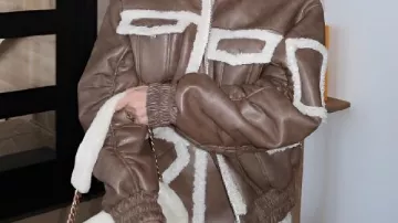 Chaqueta bomber Sherpa usada por Meredith Marksberry en The Real Housewives of Salt Lake City