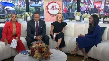 Nœud papillon Aquazzura 105mm OLeather Escarpins portés par Niro Feliciano comme on le voit dans Today le 13 octobre 2025