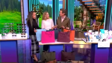 Gianvito Rossi Chopine Pumps worn by Sunny Hostin as seen in The View on  October 13, 2025