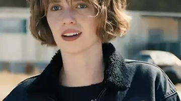 Stranger Things S04 Maya Hawke Denim Black Jacket worn by Robin Buckley (Maya Hawke) as seen in Stranger Things (S04)